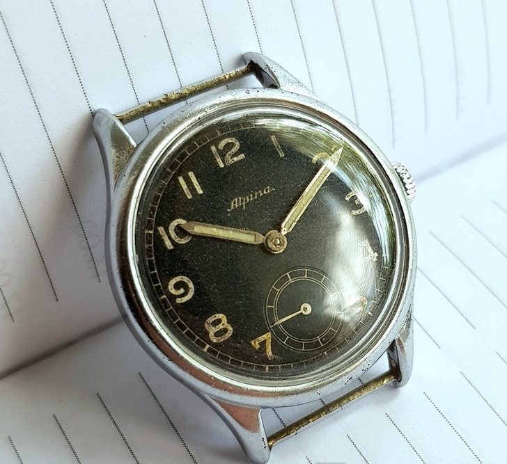 Часы военные "Alpina 592"