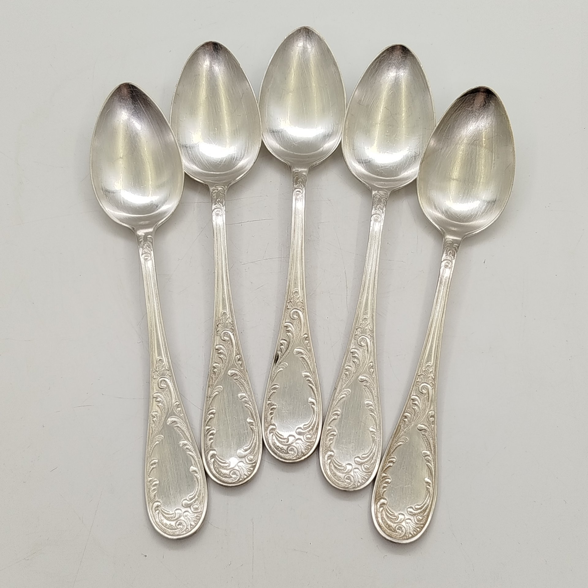 Набор из 5-ти столовых ложек с растительным декором, мельхиор (медь-никель), Кольчугинский завод цветных металлов, СССР, 1930-1960 гг.