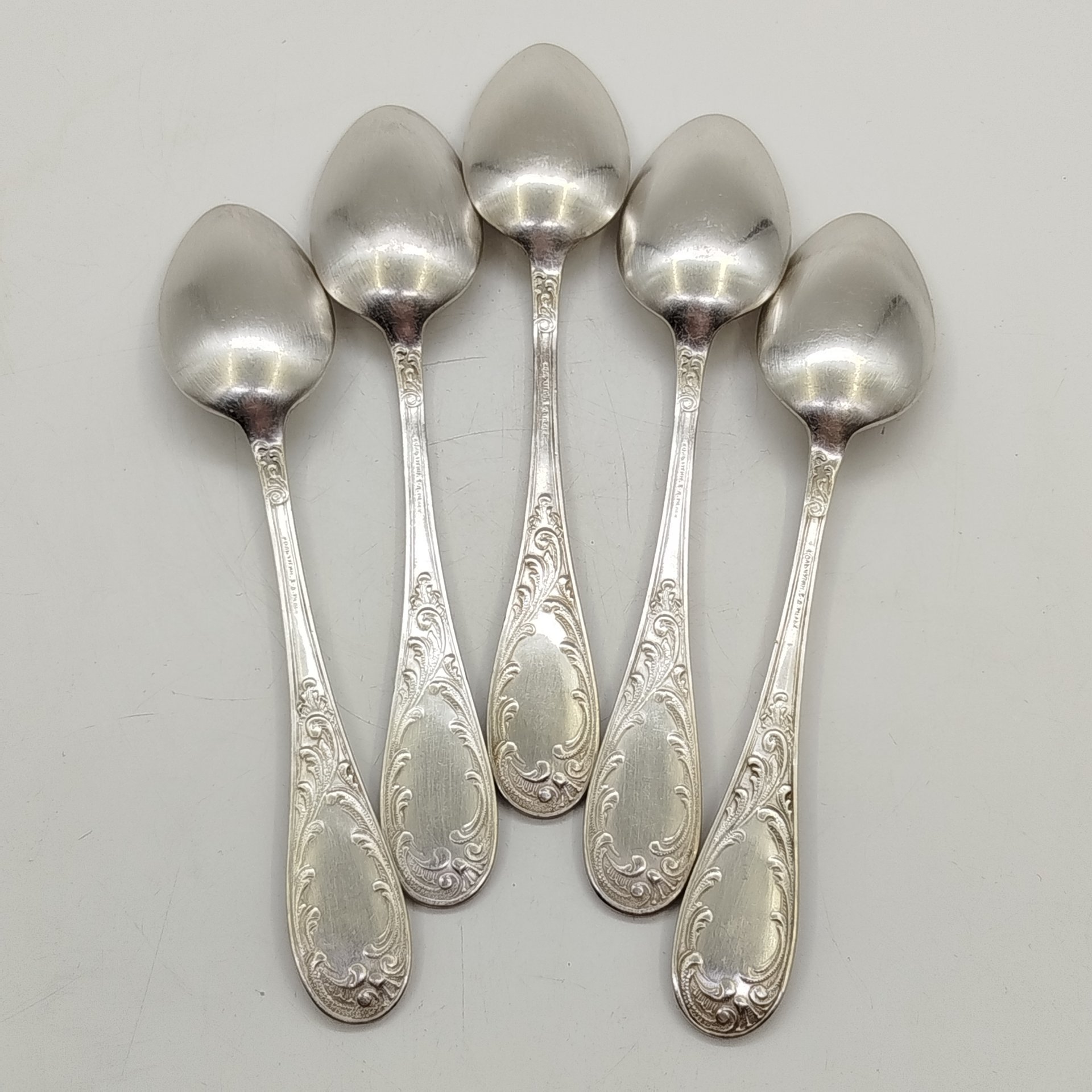Набор из 5-ти столовых ложек с растительным декором, мельхиор (медь-никель), Кольчугинский завод цветных металлов, СССР, 1930-1960 гг.