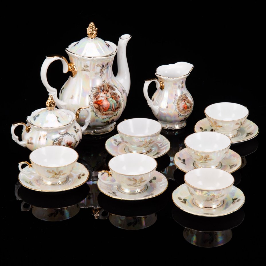 Сервиз кофейный, украшенный декором в виде роз, фарфор, люстр, деколь, Европа, 1970-1990 гг.