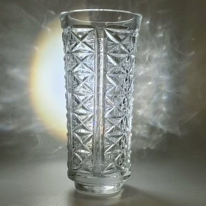 Ваза для цветов с резным геометрическим декором, хрусталь, алмазная грань, СССР, 1970-1990 гг.