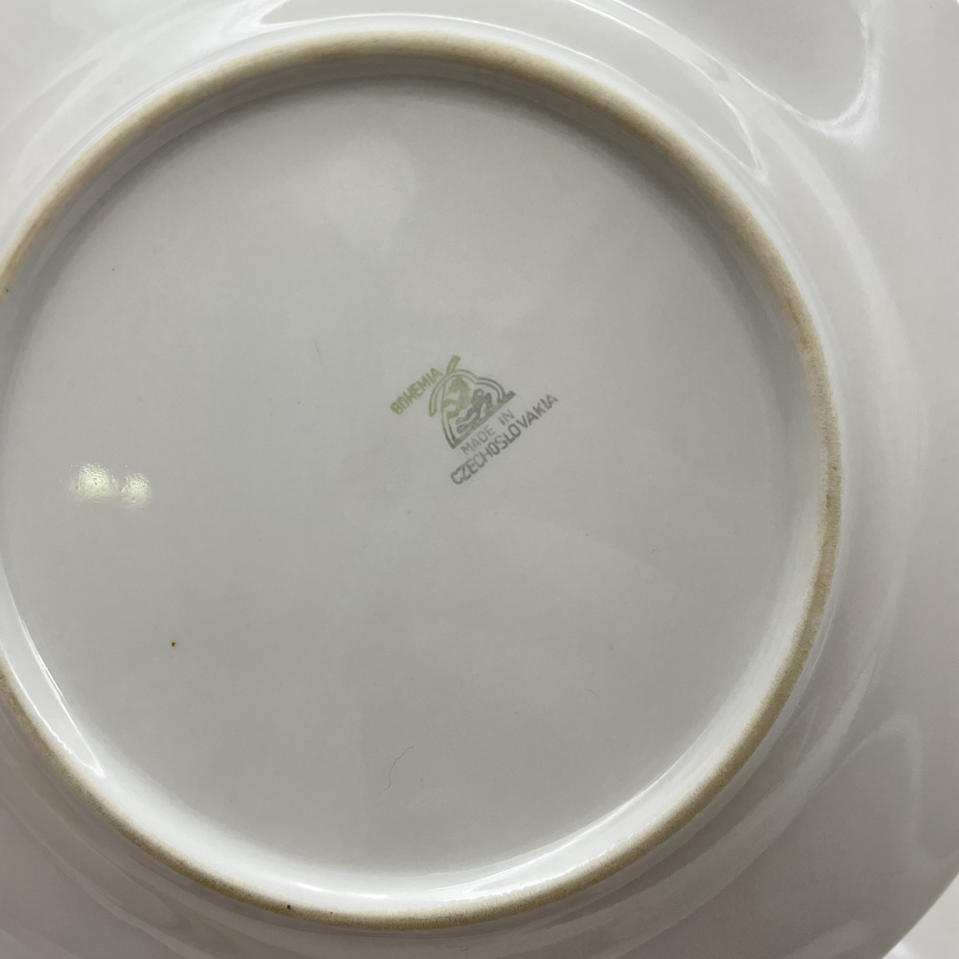 Набор из шести закусочных тарелок с цветочным декором, фарфор, деколь, золочение, Bohemia (Neurohlau), Чехословакия, 1970-1990 гг.