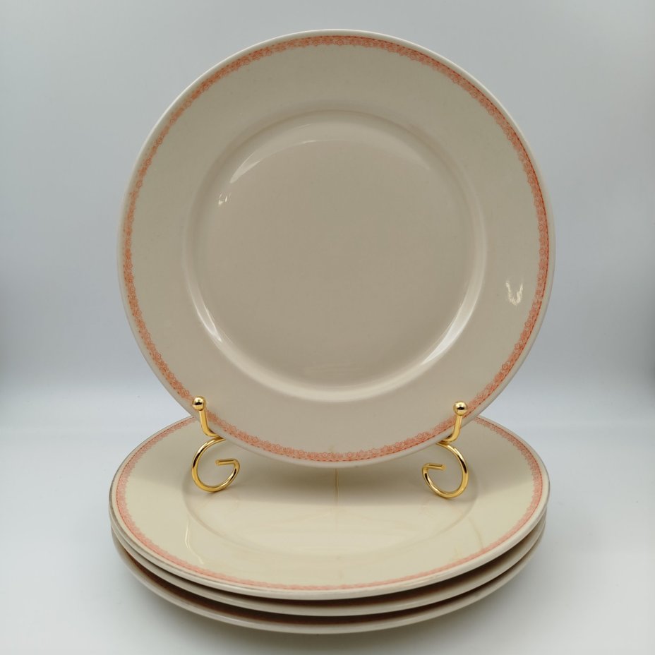 Набор из 4-х столовых тарелок, украшенных растительным орнаментом, фарфор, золочение, деколь, Rosenthal (Розенталь), Германия, 1941 г.