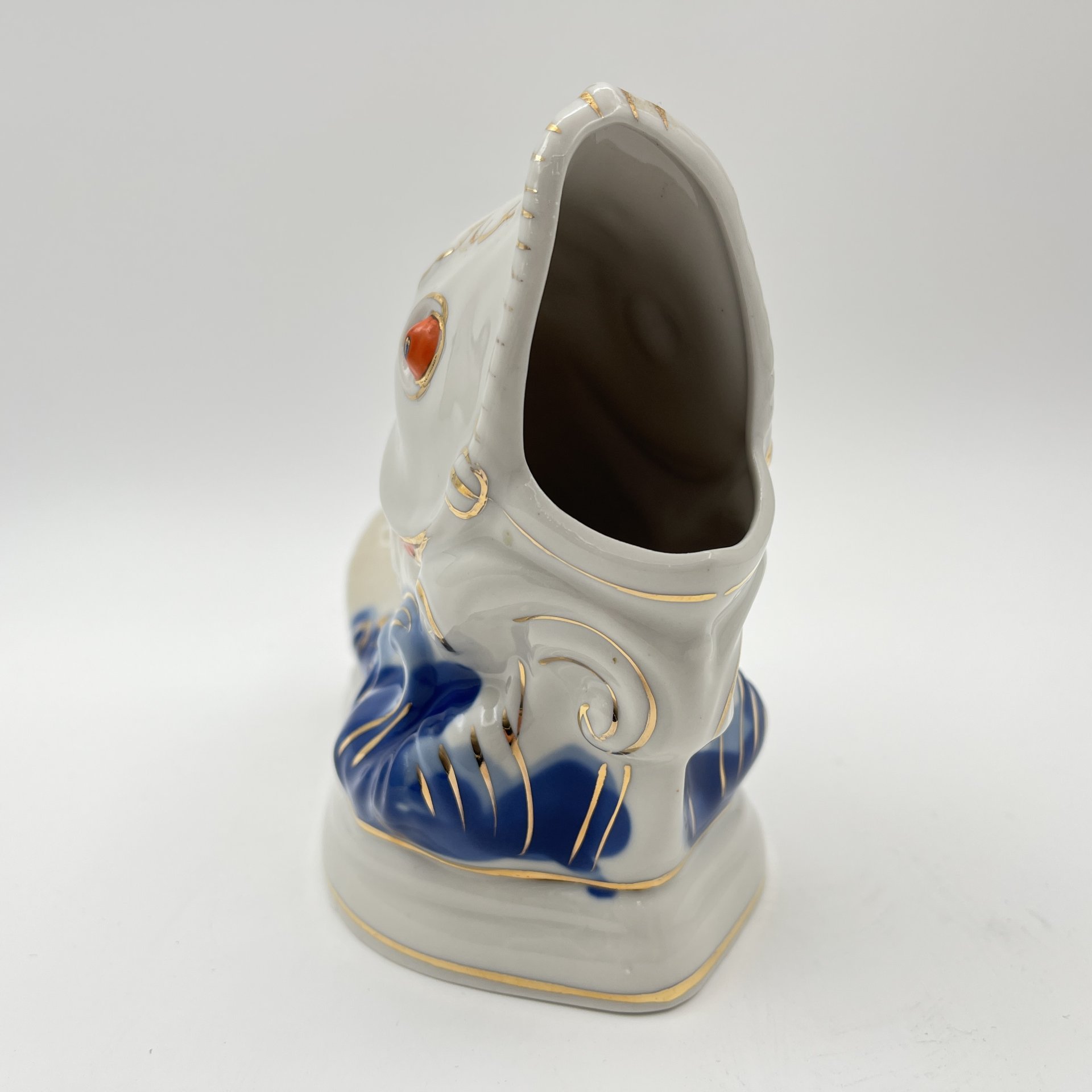 Салфетница "Рыба", фарфор, роспись, золочение, Коростенский фарфоровый завод (КФЗ), СССР, 1960-1990 гг.