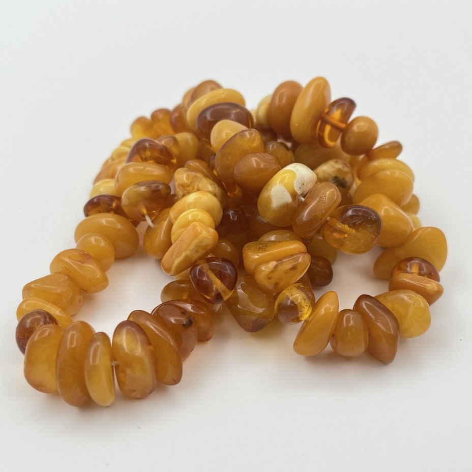 Бусы медового оттенка