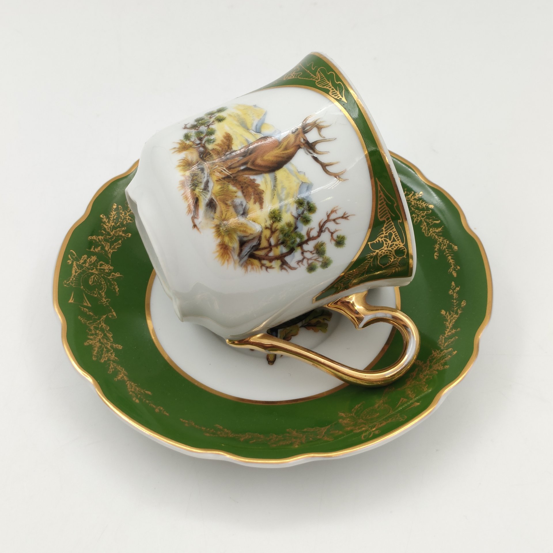 Чайная пара Мэри-Энн "Царская Охота", фарфор, крытье, деколь, золочение, Leander (Леандер), Чехия, 2000-2020 гг.