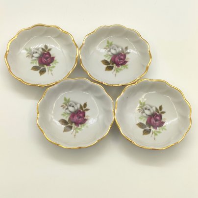 Набор из 4-х розеток с декором в виде роз, фарфор, деколь, золочение, Ленинградский опытный завод (ЛОЗ), СССР, 1984-1991 гг.