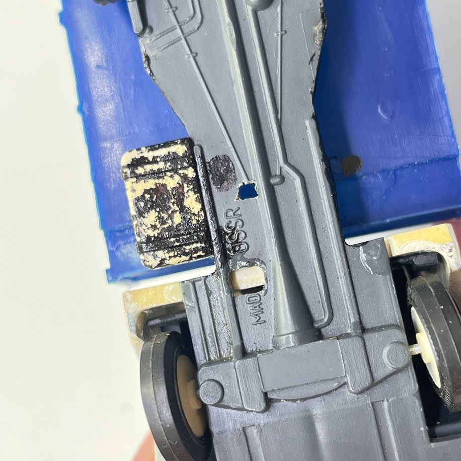 Модель грузовика РАФ-220, масштаб 1:43