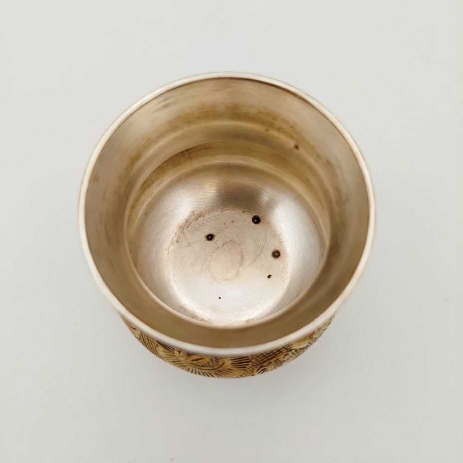 Ваза миниатюрная в восточным стиле с флоральным декором