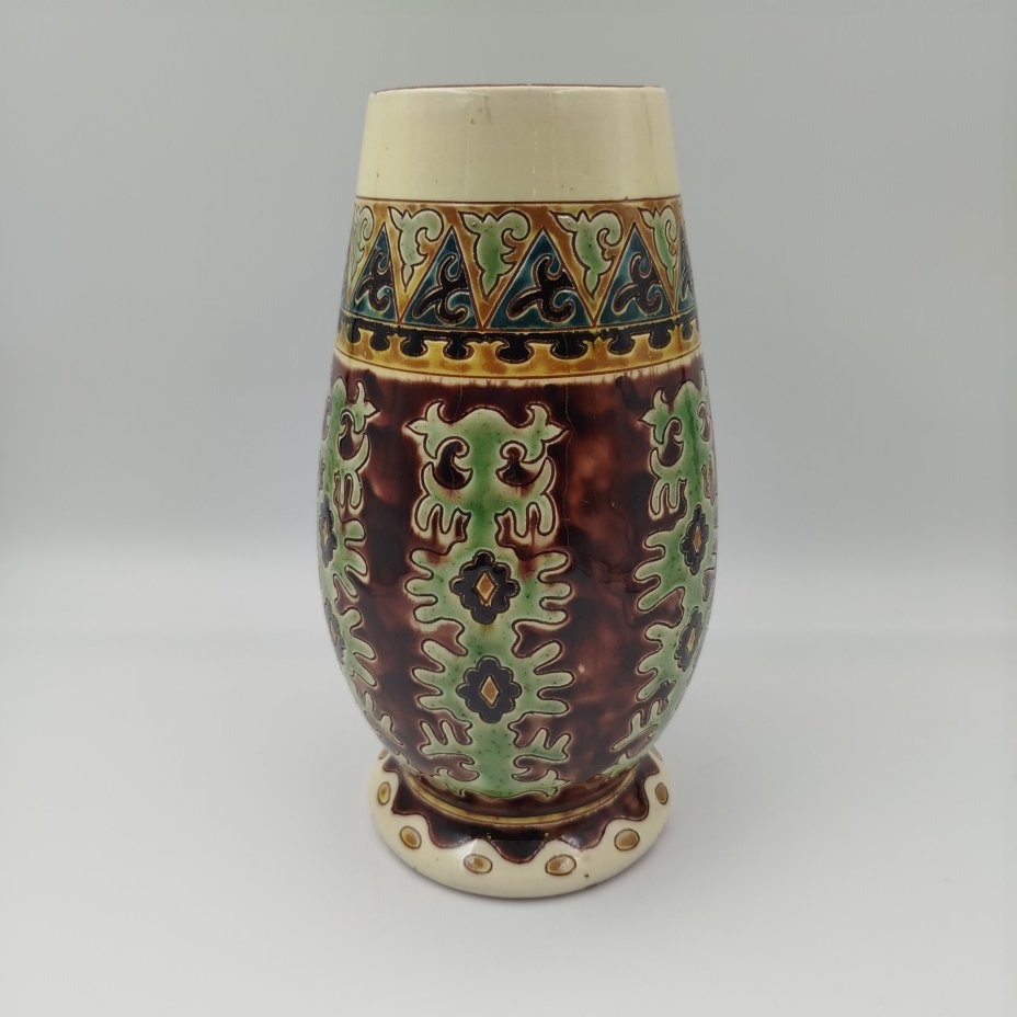 Ваза овоидной формы с орнаментальным декором, Научно-экспериментальная керамическая станция (НЭКС), г. Алма-Ата, керамика, роспись, СССР, 1937 г.