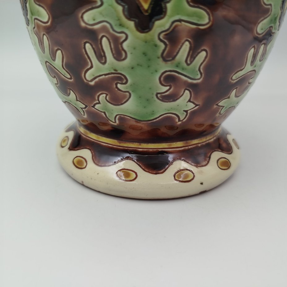 Ваза овоидной формы с орнаментальным декором, Научно-экспериментальная керамическая станция (НЭКС), г. Алма-Ата, керамика, роспись, СССР, 1937 г.