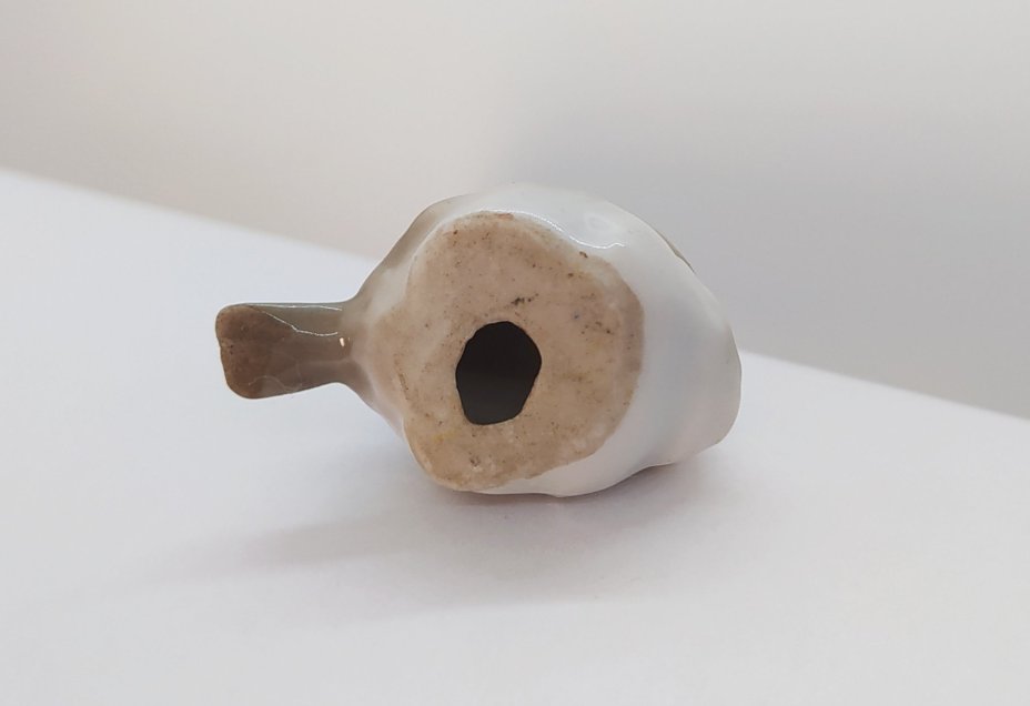 Статуэтка "Воробей" (из композиции), скульптор Л.Н. Сморгон, Ленинградский завод фарфоровых изделий (ЛЗФИ)