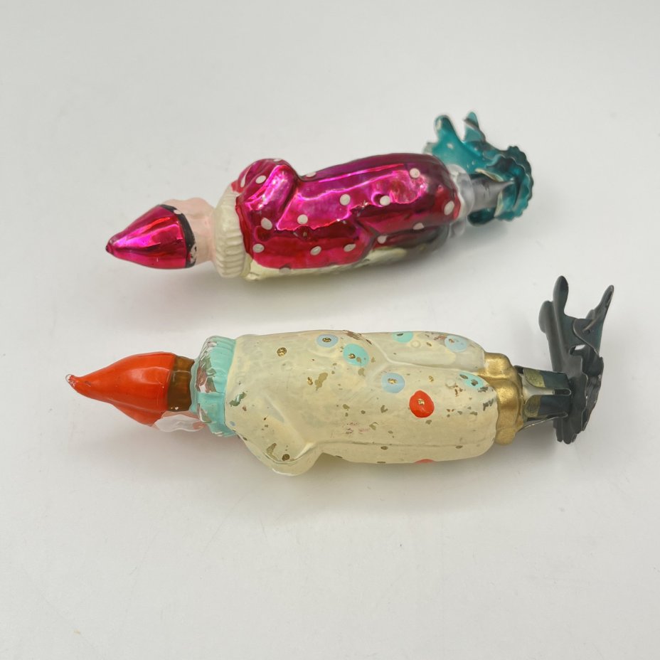 Набор из 2-х ёлочных игрушек "Клоун с дудочкой", стекло, роспись, металл, Завод стеклянных ёлочных украшений и оптических изделий, г. Москва, СССР, 1950-1960 гг.