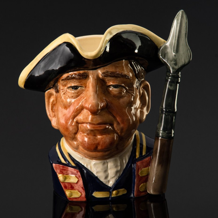 Кувшин-тоби "Гвардеец" по модели Макса Хенка из серии "Character Jugs From Williamsburg", фаянс, роспись, Royal Doulton, Великобритания, 1963-1983 гг.