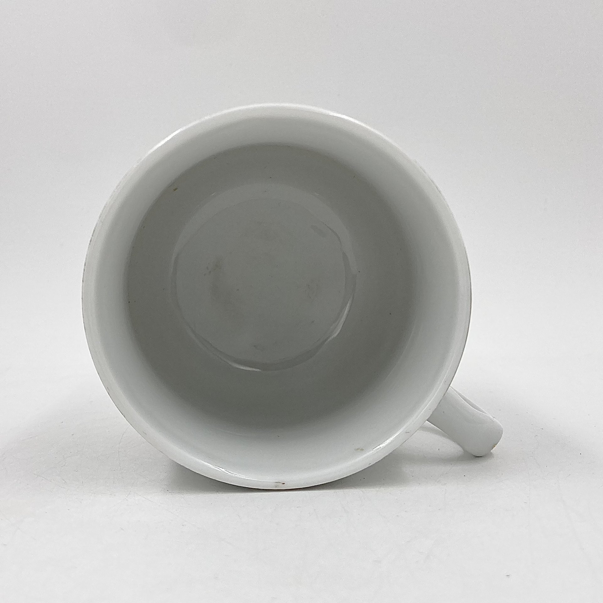 Кружка, украшенная цветочным декором, фарфор, деколь, золочение, Cesky porcelan a.s. Dubi (Original Bohemia), Чехия, 1980-2000 гг.