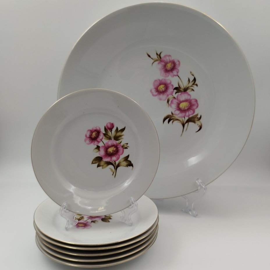 Комплект для подачи десерта, украшенные цветочным декором, (Блюдо и 6 десертных тарелок), фарфор, деколь, золочение, Kahla, Германия, 1970-1990 гг.