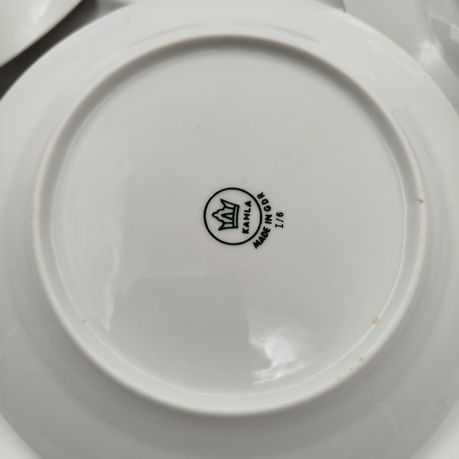 Комплект для подачи десерта, украшенные цветочным декором, (Блюдо и 6 десертных тарелок), фарфор, деколь, золочение, Kahla, Германия, 1970-1990 гг.