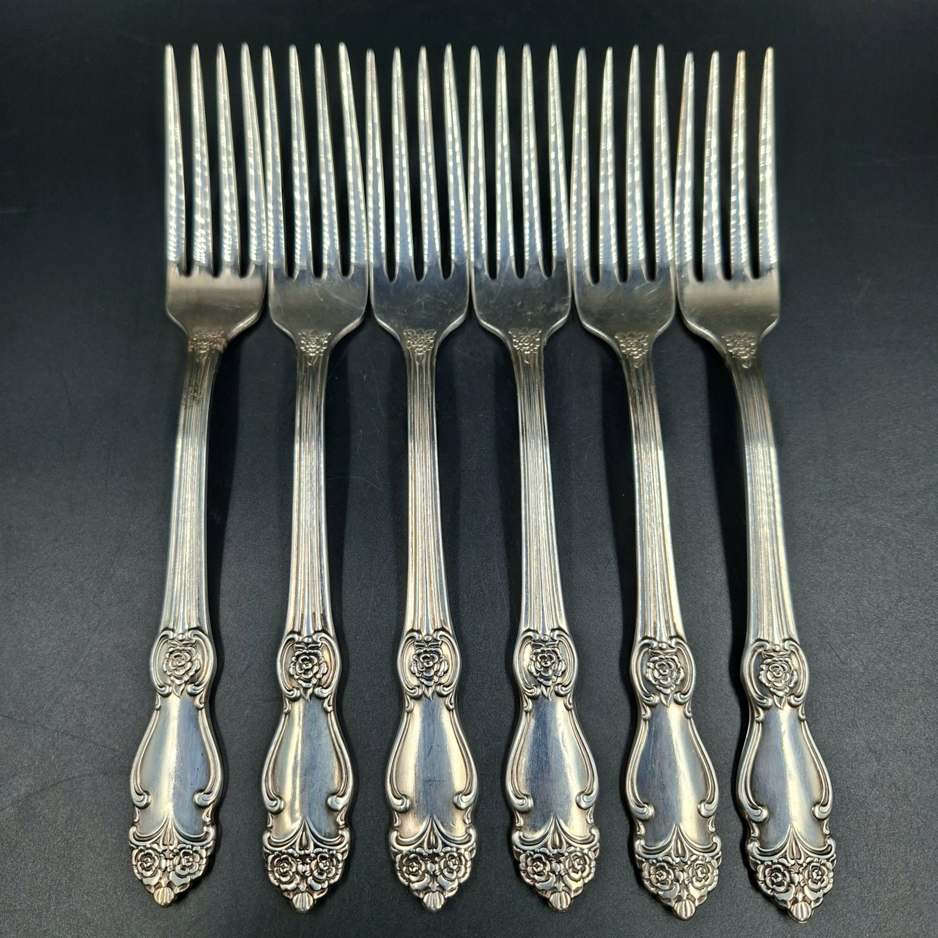 Набор из шести обеденных вилок "Серебряная роза", мНЦ (медь-никель-цинк), Кольчугинский завод цветных металлов, СССР, 1970-1990 гг.