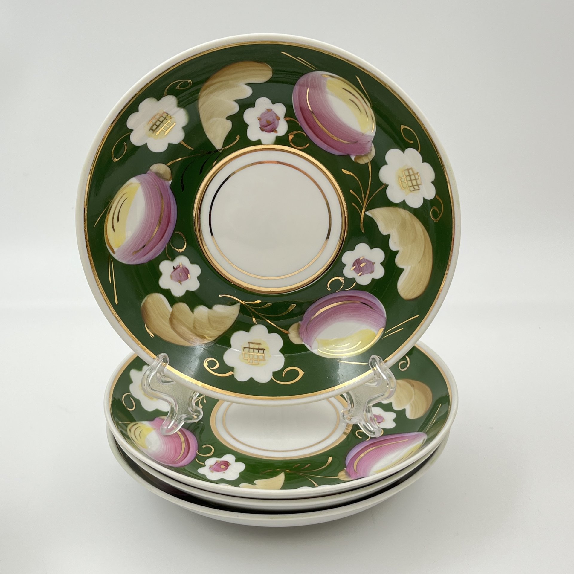 Набор из 4 "Слива", автор А.А.Чекулина, фарфор, роспись, золочение, Дмитровский фарфоровый завод (ДФЗ Вербилки), СССР, 1965-1991 гг.