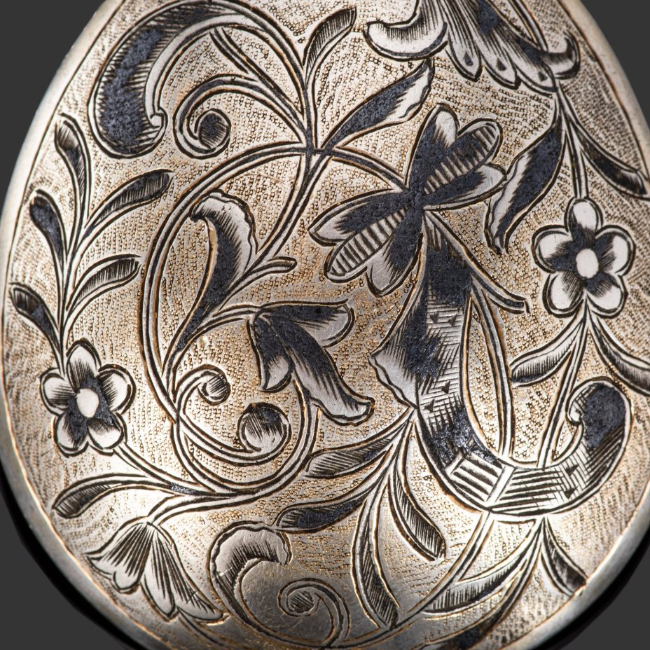 Ложка для варенья с черневым декором, серебряного дела мастер С. Строганов