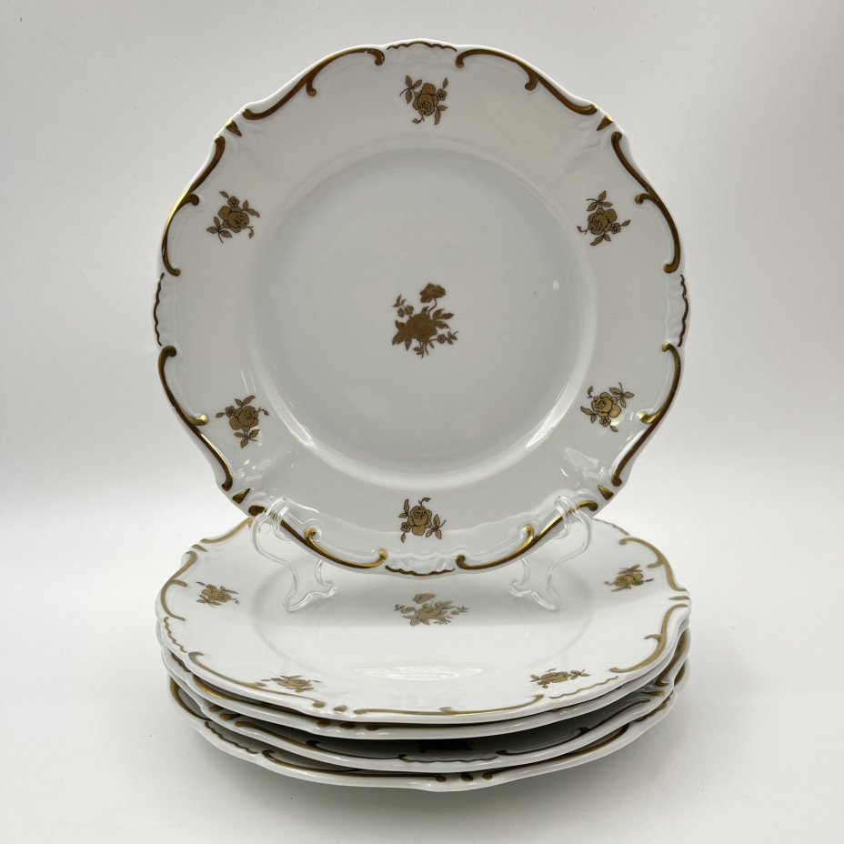 Набор из 5-ти десертных тарелок, украшенных цветочным декором, серия "Katharina", фарфор, золочение, Weimar Porzellan (Веймарский фарфор), ГДР, 1950-1980 гг.