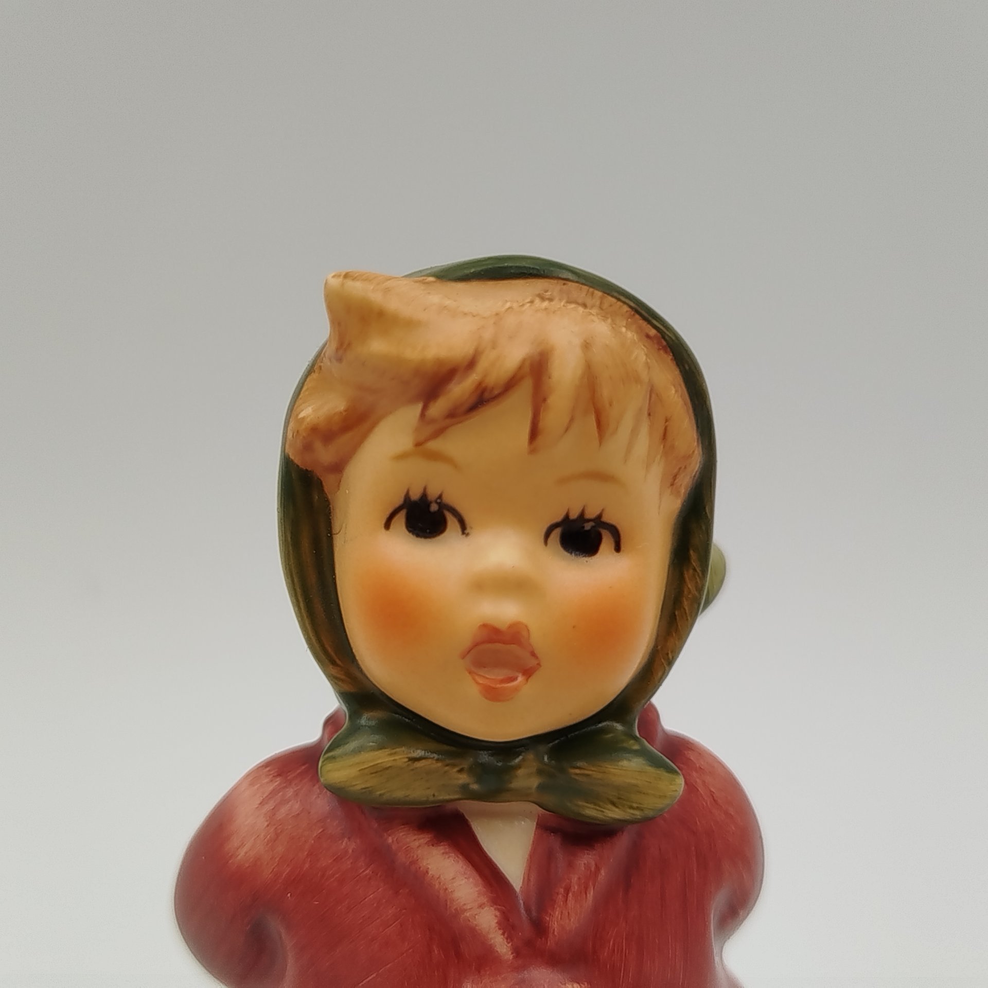 Статуэтка "Чиста как колокольчик",  M.I. Hummel  Membership, фарфор, роспись, Goebel, Германия, 2004-2005 гг., Goebel