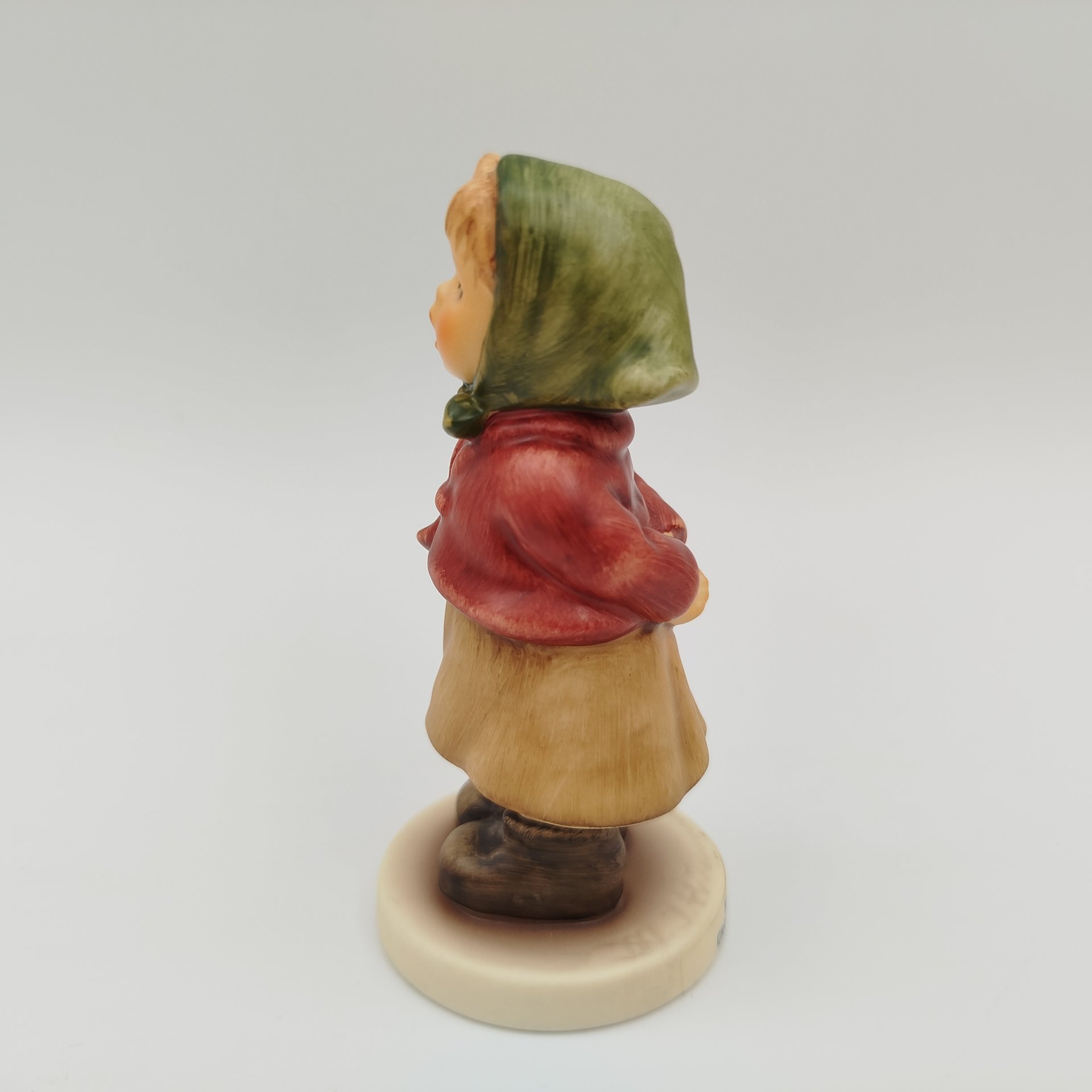 Статуэтка "Чиста как колокольчик",  M.I. Hummel  Membership, фарфор, роспись, Goebel, Германия, 2004-2005 гг., Goebel