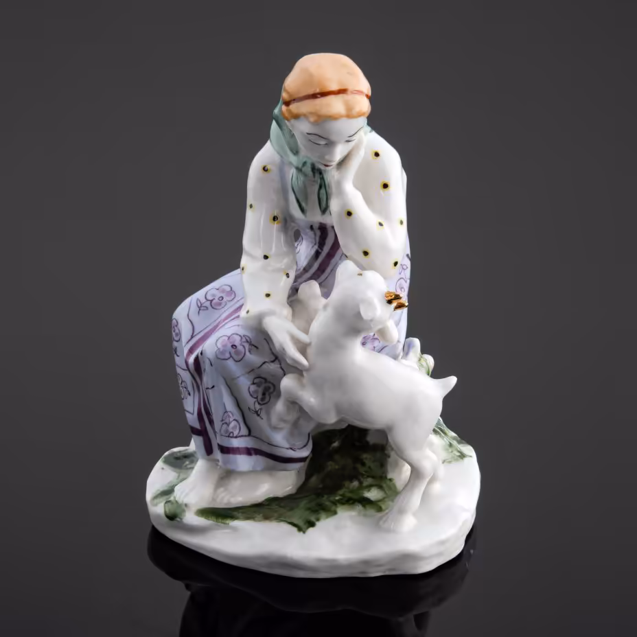 Статуэтка "Сестрица Алёнушка и братец Иванушка" (редкий вариант росписи), скульптор А.А. Киселёв, Ленинградский завод фарфоровых изделий (ЛЗФИ)