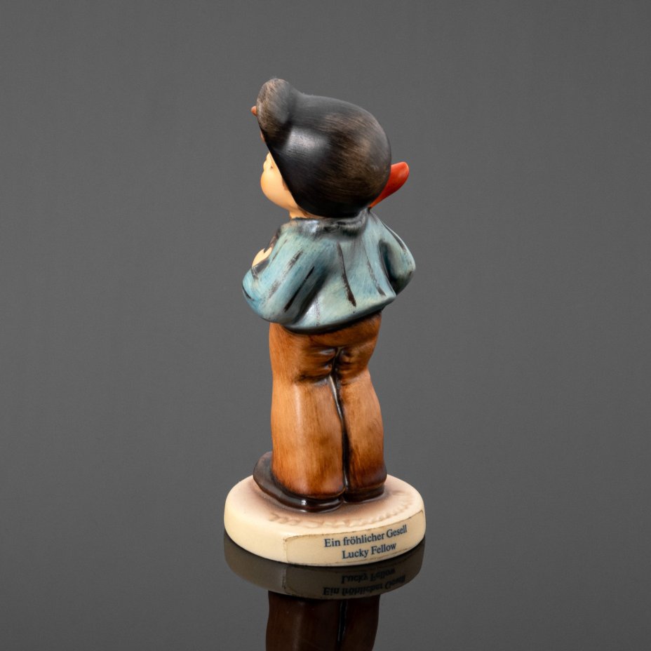 Статуэтка "Мальчик в кепке", Goebel Hummel