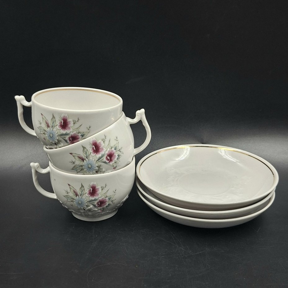 Набор из трех чайных пар с цветочным декором, фарфор, деколь, золочение, Дмитровский фарфоровый завод (ДФЗ Вербилки), СССР, 1965-1990 гг.