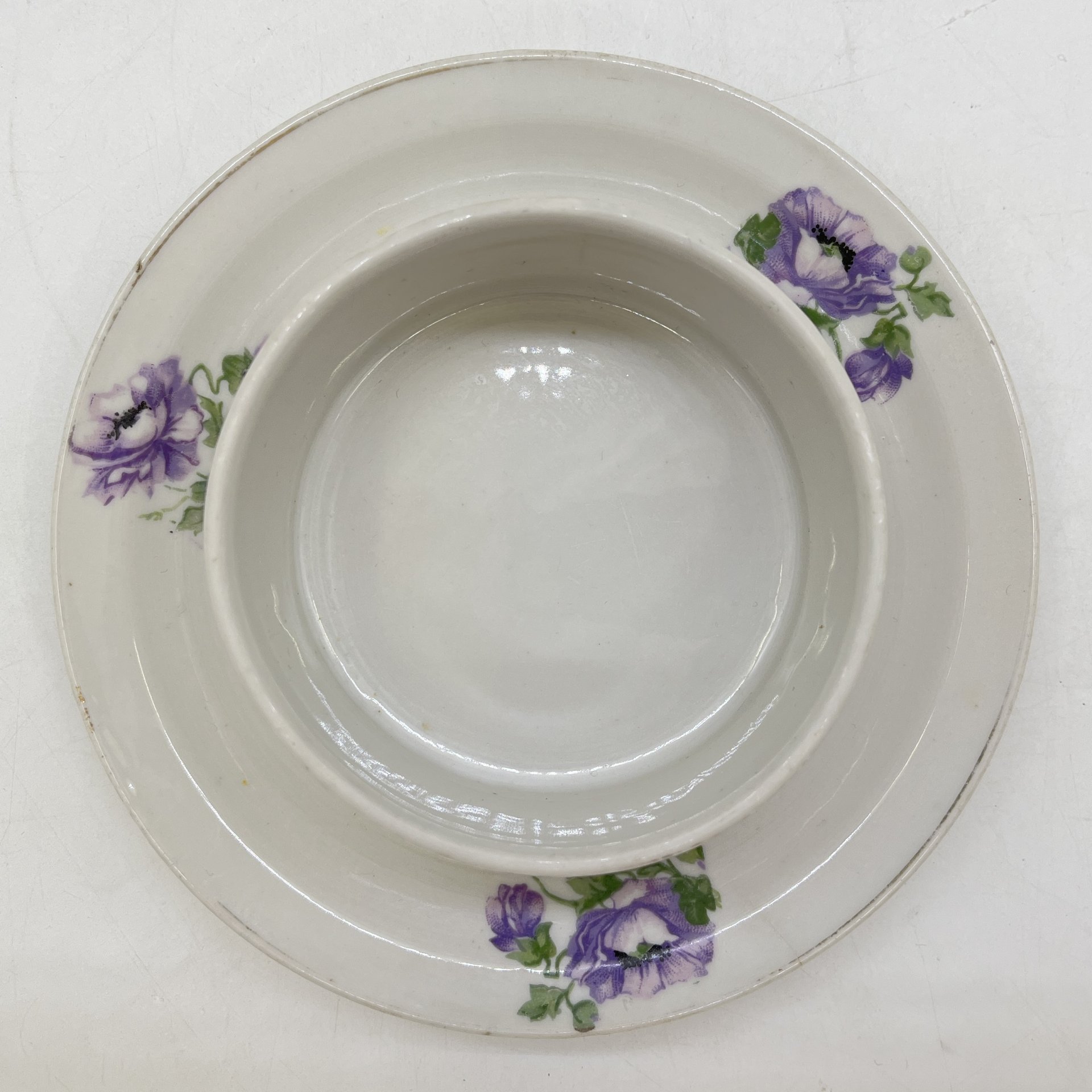 Соусник (масленка) с флоральным декором, фарфор, деколь, золочение, Дулевский фарфоровый завод (Дулёво), СССР, 1930-1952 гг.