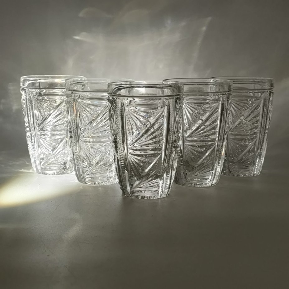 Набор из 5-ти стаканов с геометрическим декором, хрусталь, СССР, 1970-1990 гг.