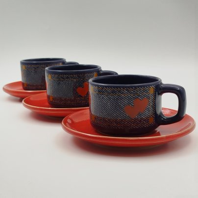 Набор из 3-х кофейных пар с декором в виде сердец, керамика, деколь, KIL, Югославия, 1980-1990 гг.