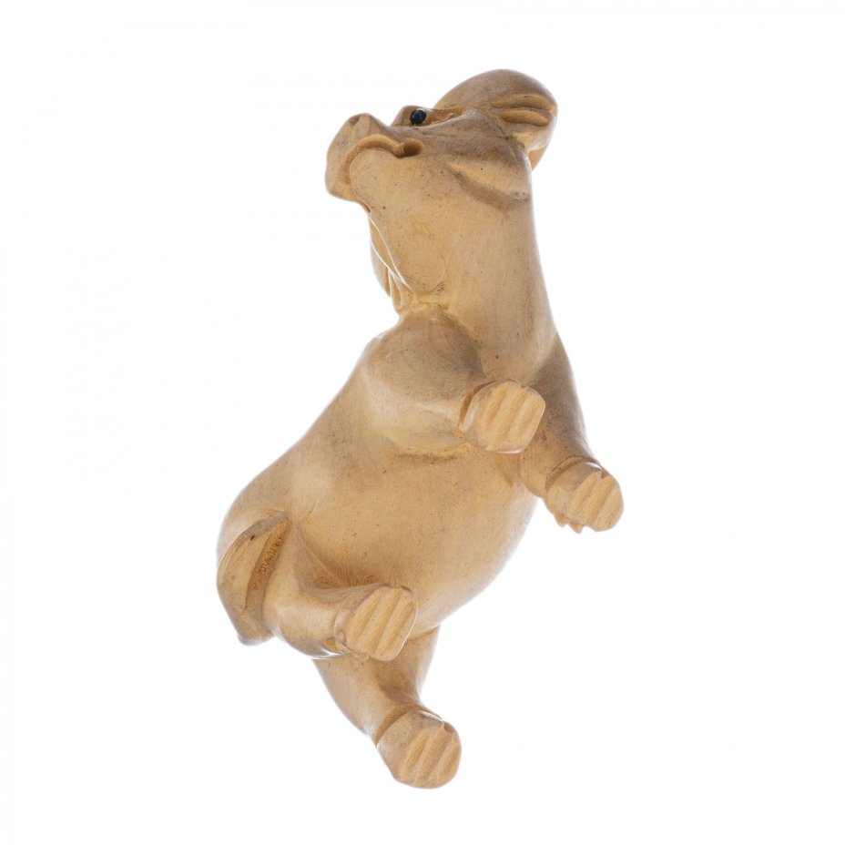 Нэцкэ (статуэтка) "Бык", дерево (самшит), резьба, Япония, 1950-1960 гг.