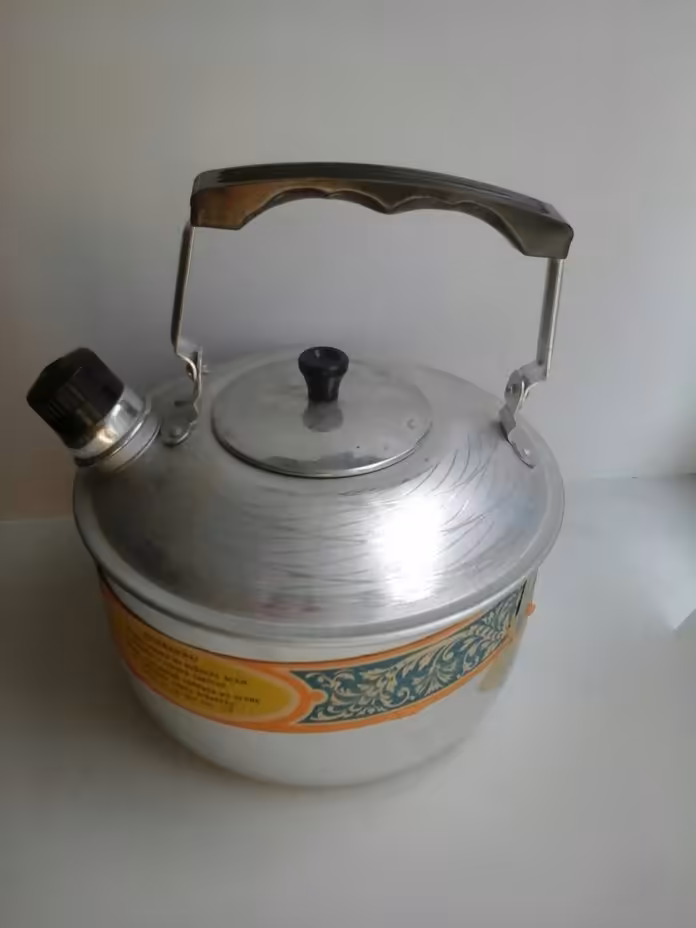 Чайник со свистком