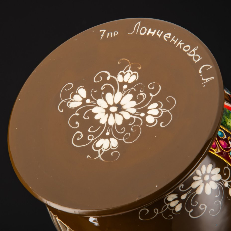 Матрешка "Москва" (7 мест), автор росписи С.А. Лонченкова