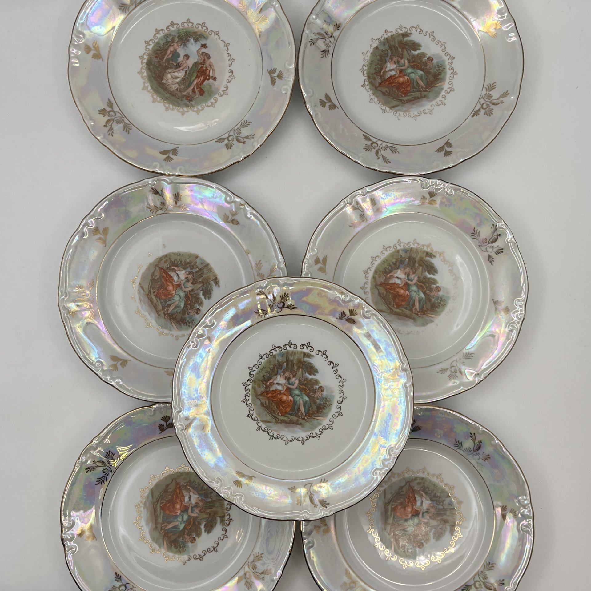 Набор десертных тарелок "Мадонна" на 7 персон