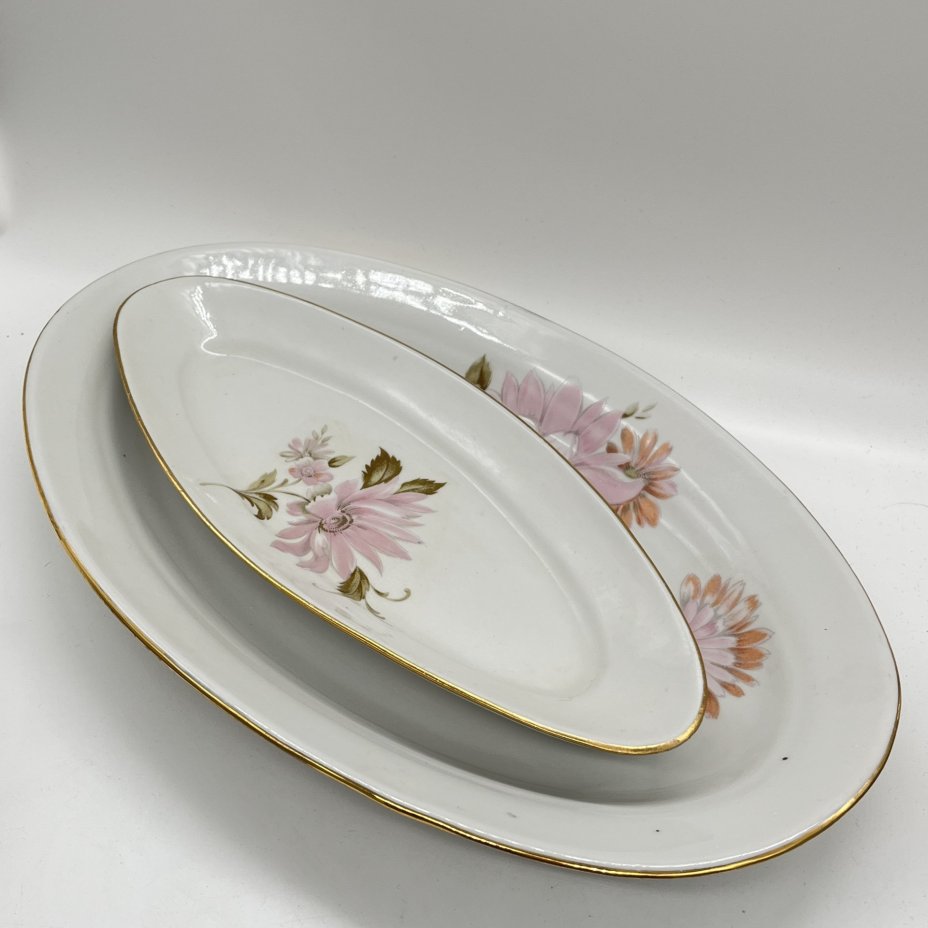 Селедочница и сервировочное блюдо с цветочным декором, фарфор, деколь, золочение, Дулевский фарфоровый завод (Дулёво), СССР, 1960-1980 гг.
