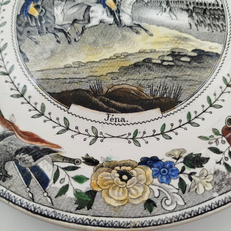Тарелка "Битва при Йене", серия "Наполеоновские тарелки" №12, Creil et Montereau