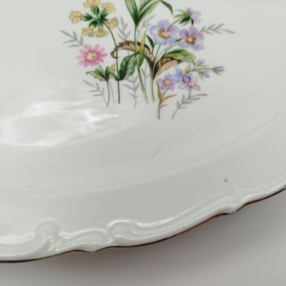 Пара больших блюд овальной формы с декором в виде полевых цветов, фарфор, деколь, золочение, Kahla, ГДР, 1960-1990 гг.