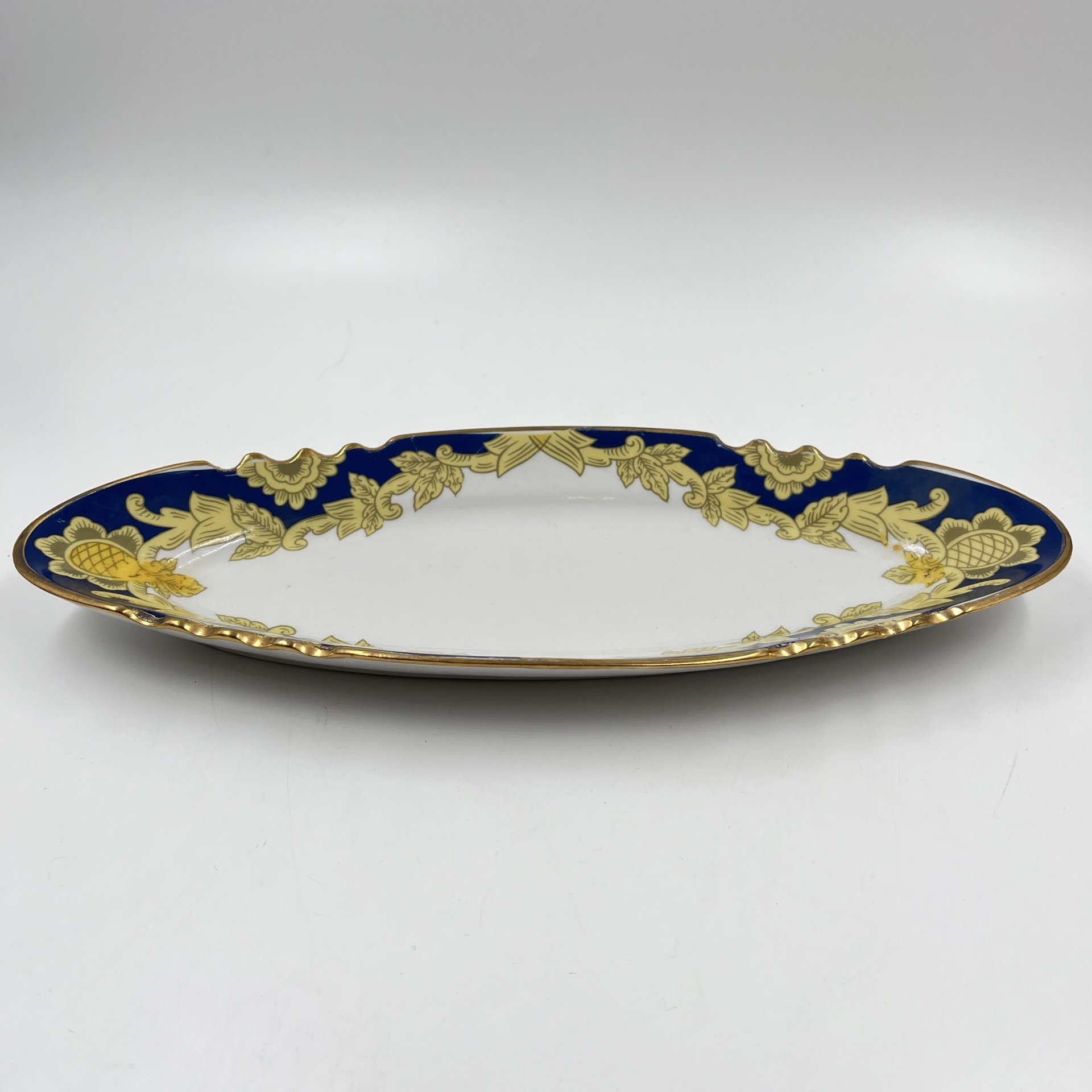 Блюдо с растительным декором, Дулевский фарфоровый завод (Дулёво)