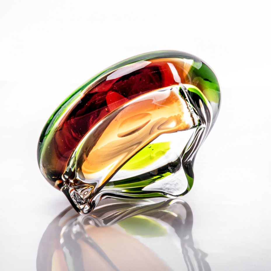 Пепельница фигурная из трехцветного стекла, Чехословакия, 1970-1990 гг.