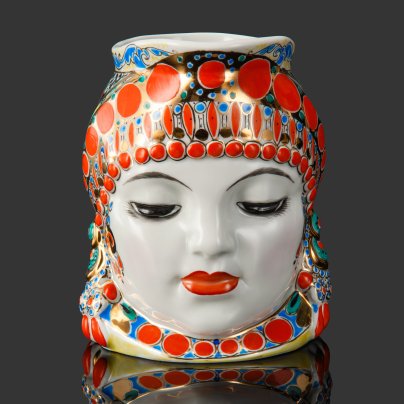 Кружка декоративная "Молоко" (с плоским дном), скульптор Данько Н.Я., художник Воробьевский А.В., Ленинградский фарфоровый завод (ЛФЗ)
