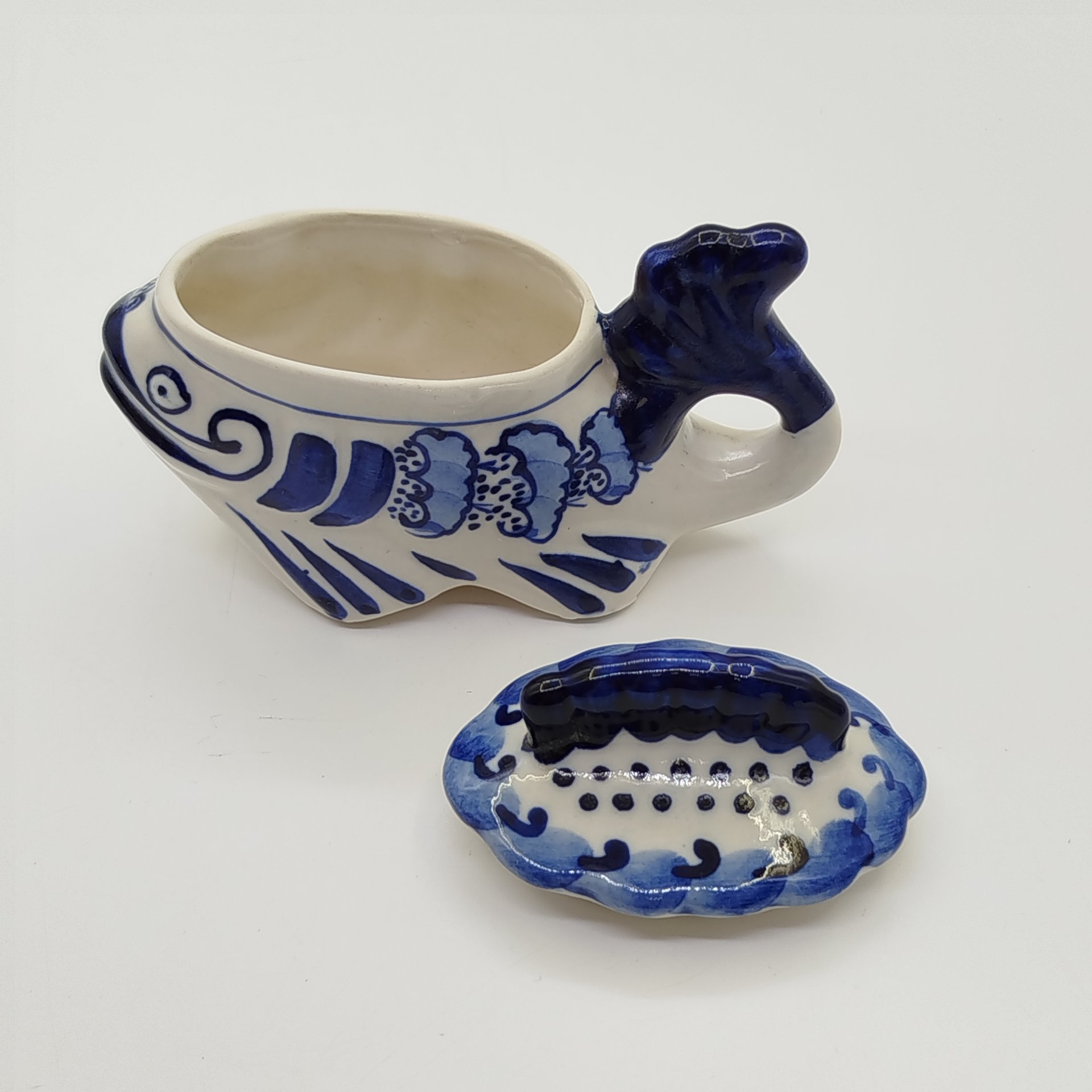 Икорница миниатюрная "Рыба-кит", Гжель