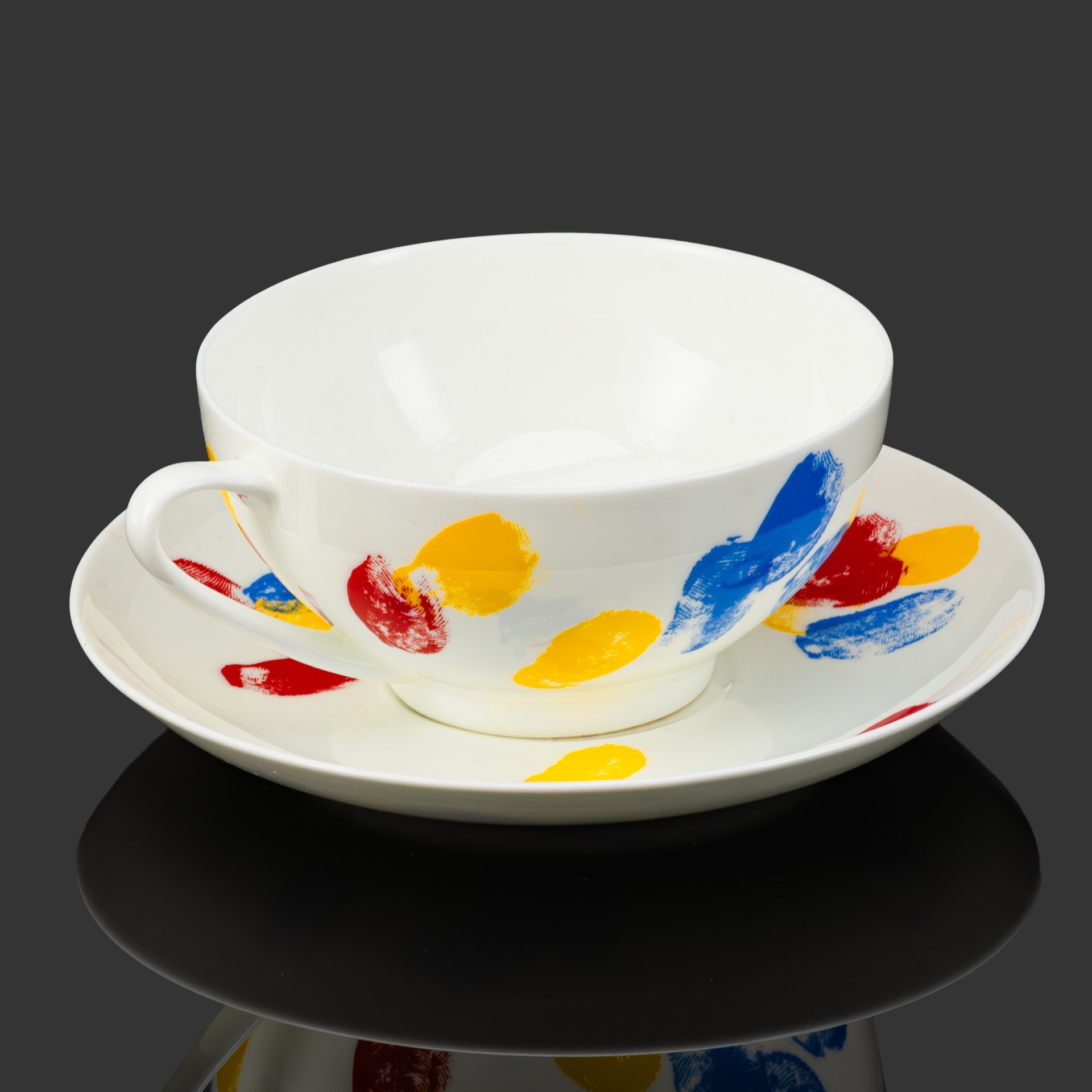 Чайная пара "Виноградов и Дубосарский", фарфор, печать, Императорский фарфоровый завод (ИФЗ), Российская Федерация, 2008 г.