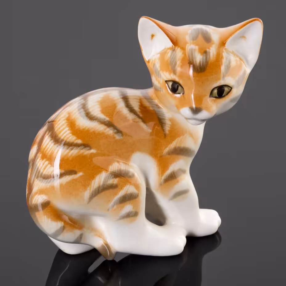 Статуэтка "Котёнок", Ленинградский фарфоровый завод (ЛФЗ)