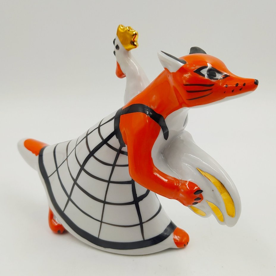 Статуэтка "Лиса с петухом", фарфор, роспись, золочение, Дмитровский фарфоровый завод (ДФЗ Вербилки), Россия, 1991-2012 гг.