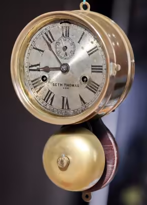 Часы корабельные с боем, Seth Thomas Clock Company