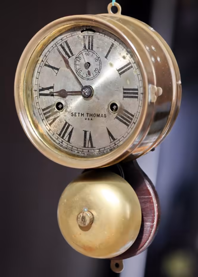 Часы корабельные с боем, Seth Thomas Clock Company