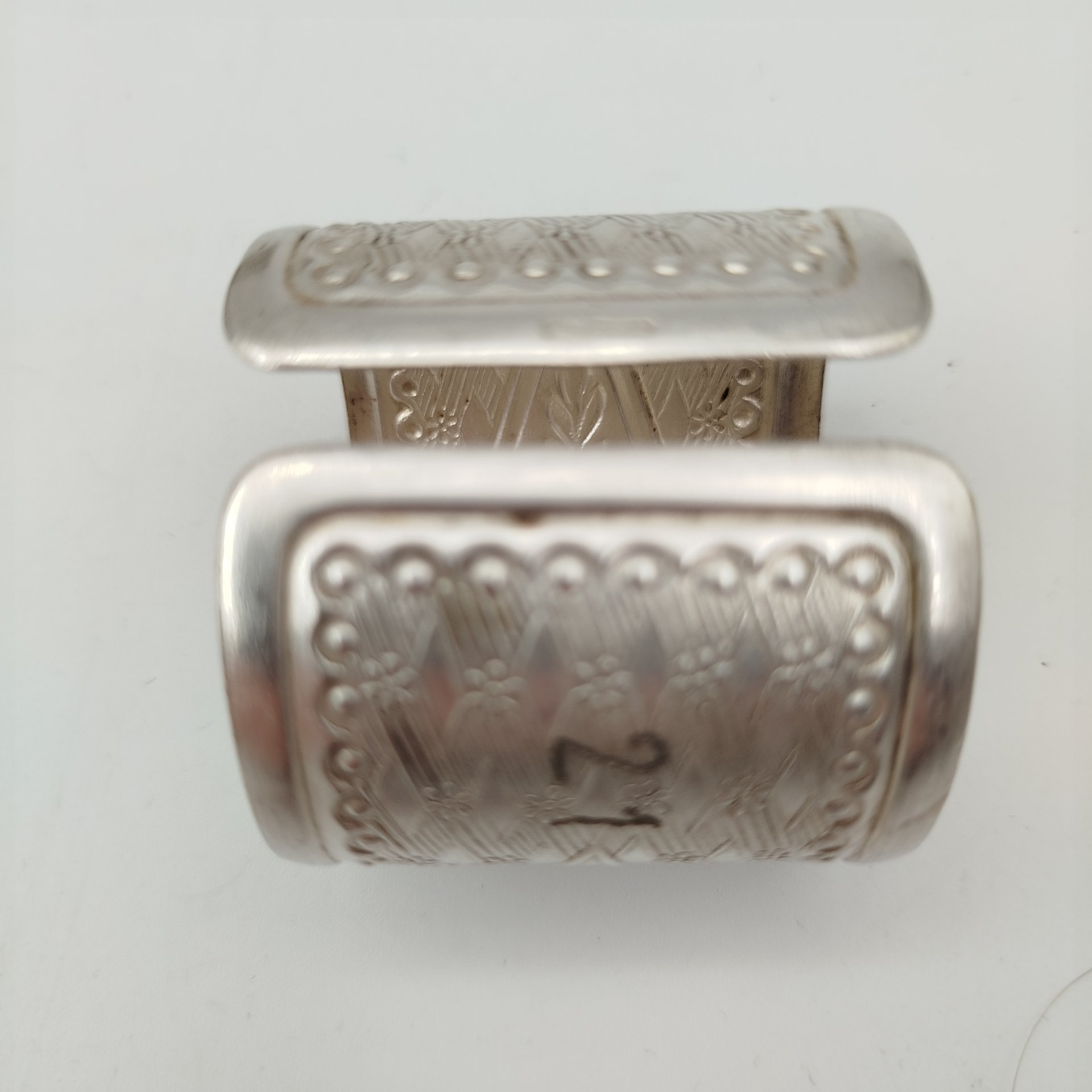 Набор колец для салфеток на 6 персон